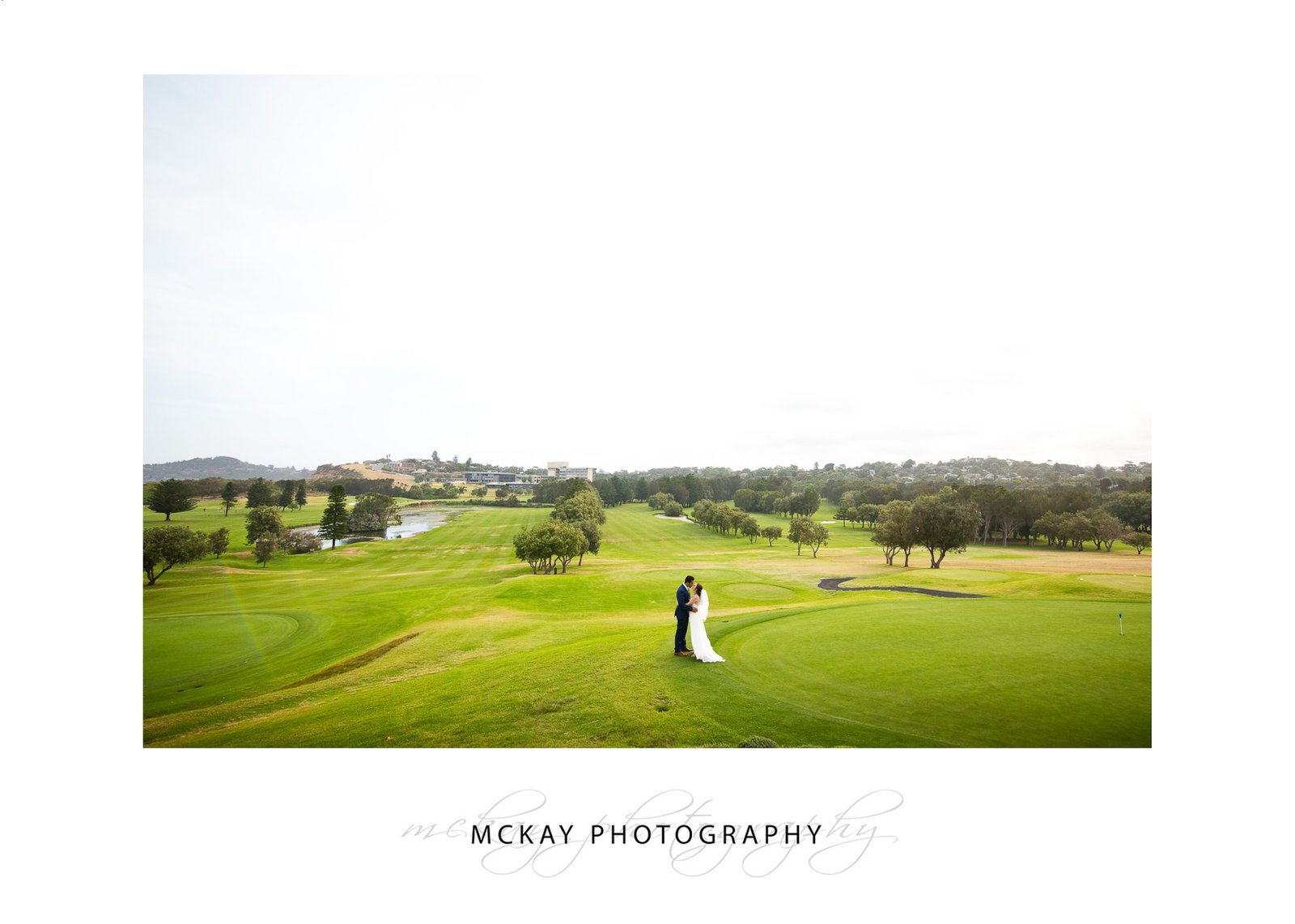 Super wide angle of wedding at Mona Vale Golf Club