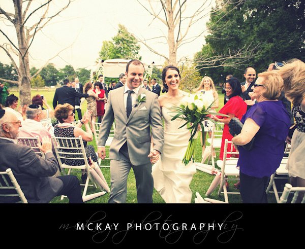Terrara House wedding lawn ceremony